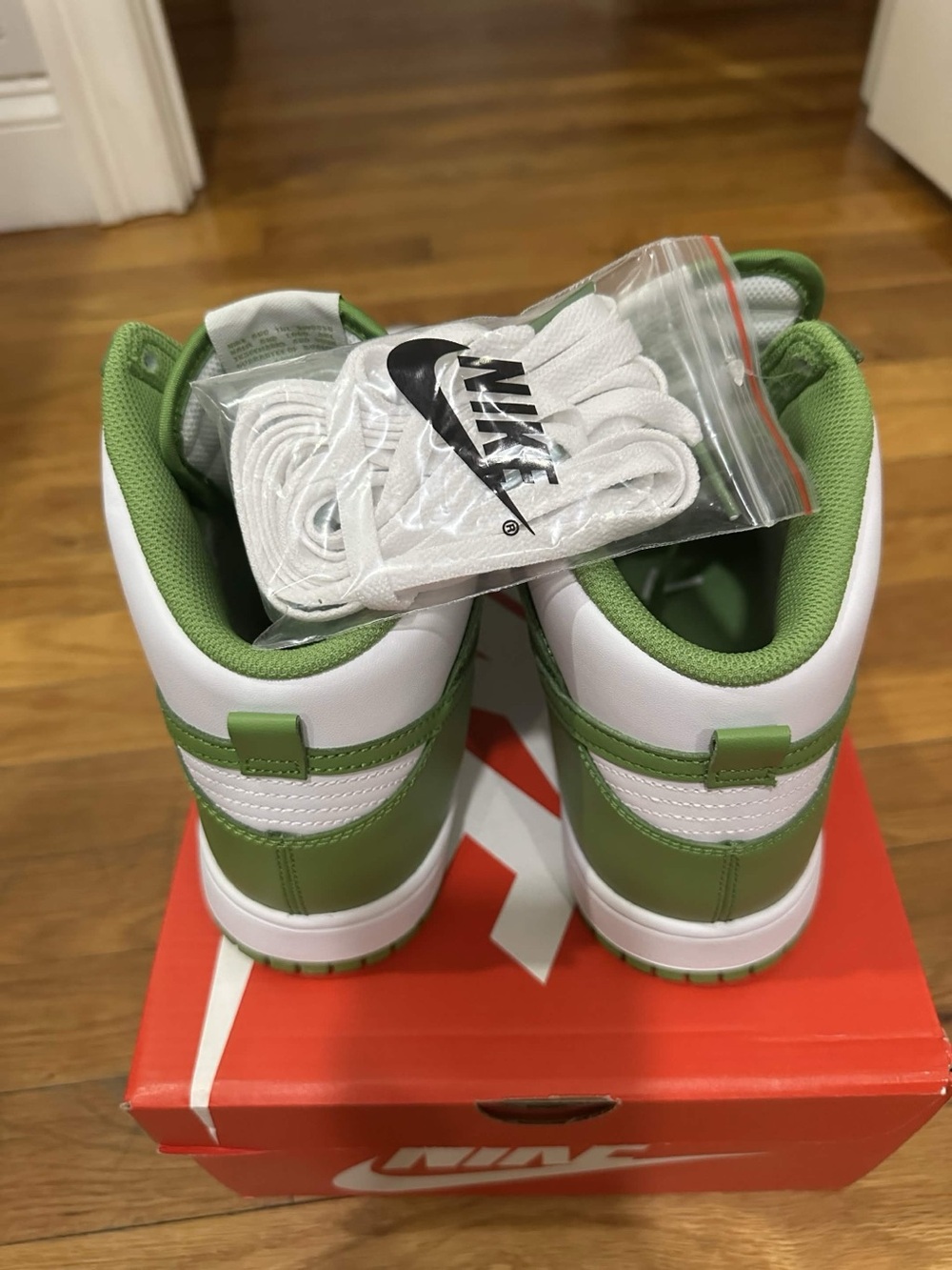 *Slightly Used* Nike Dunk High Men White Green (DV0829-101) Size 12 - Picture 5 of 11